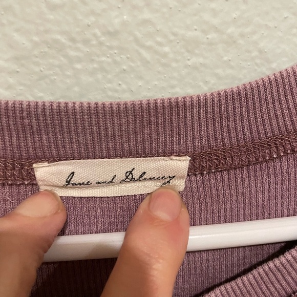 Mauve Jane and Delancey waffle knit shirt with kangaroo pouch pocket. Si… - Picture 5 of 6